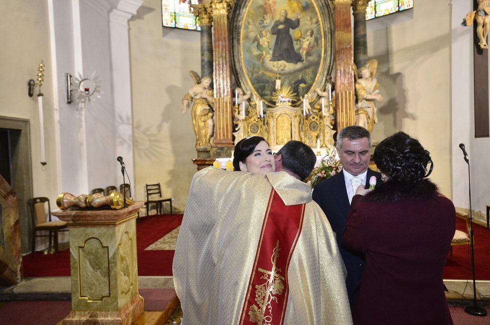 Svatba Mynáře s Alex: Obřad se uskutečnil v kostele v Osvětimanech.