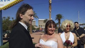 Taťána a Milan si řekli ANO u slavné vjezdové cedule do Vegas.