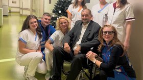 Sanitka splněných snů pomohla těžce nemocnému Marcelovi účastnit se své svatby.