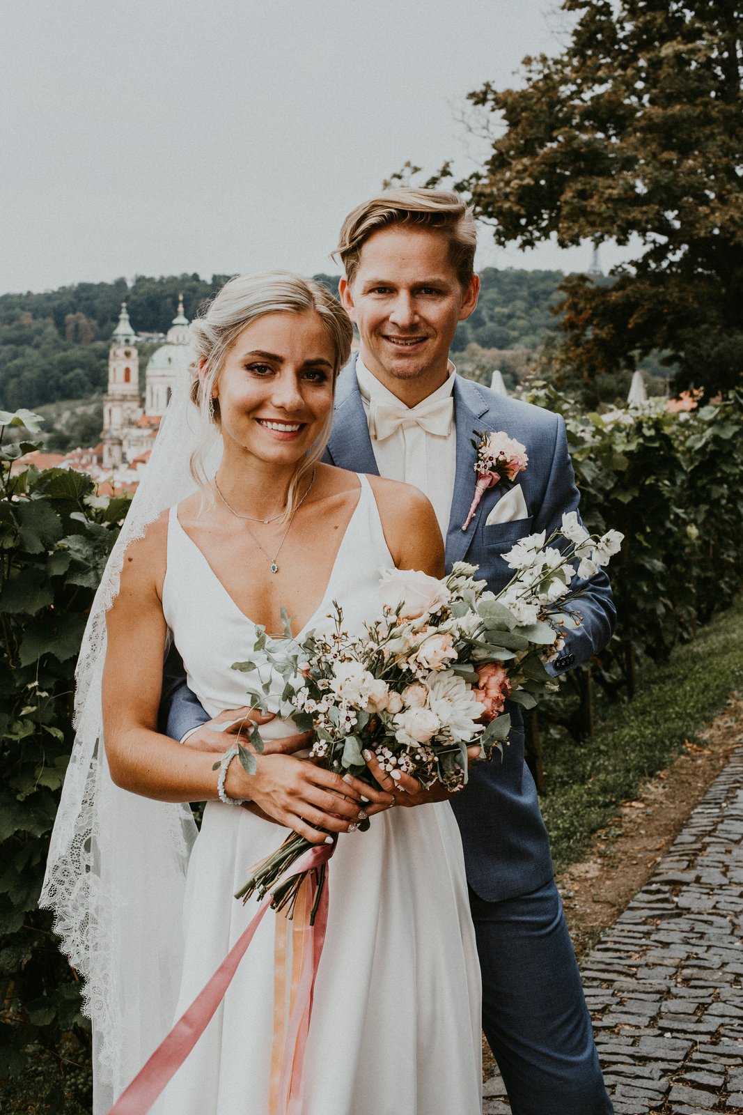 Natálie a František na svatebních fotografiích.