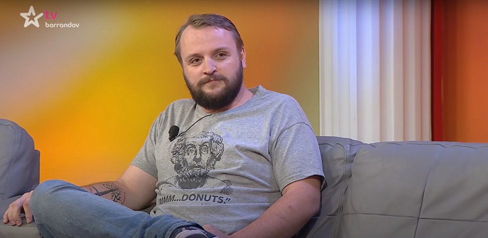 Radek jako rozvedený otec Petr v Nebezpečných vztazích TV Barrandov