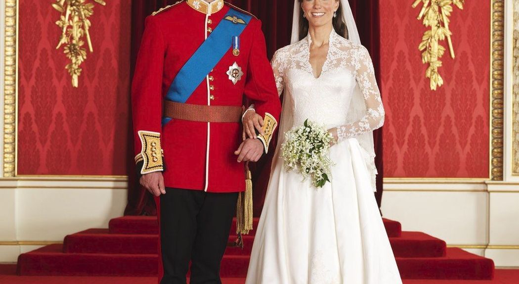 Oficiální portrét novomanželů Williama a Kate