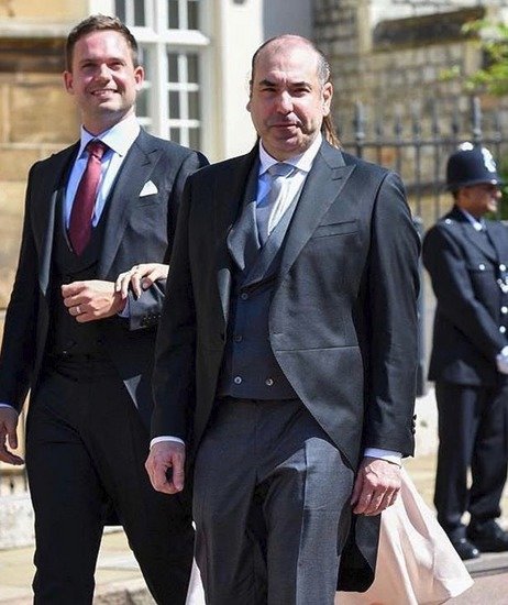 Herec Rick Hoffman sdílel fotky ze svatby Harryho a Meghan