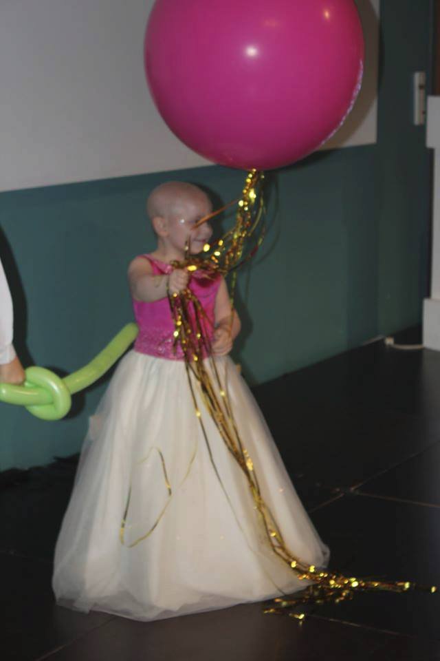 Pětiletá Eileidh Paterson, která zemřela na rakovinu, zažila před smrtí svatbu snů.