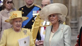 Alžběta II. a Camilla si dlouho povídaly jako staré známé