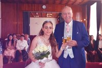 Nevěsta mladší o 60 let! Maďarský starosta (78) se oženil s dívkou (18)!