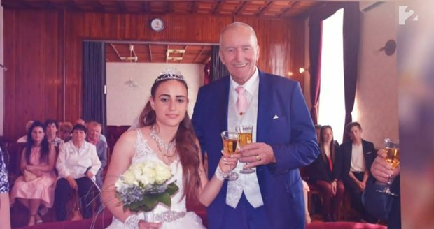 Nevěsta mladší o 60 let! Maďarský starosta (78) se oženil s dívkou (18)!