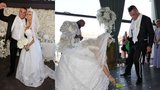 ONLINE: Pohádková svatba Karlose a Lely: Oddávající Krampol a velmi netradiční svatební dar!