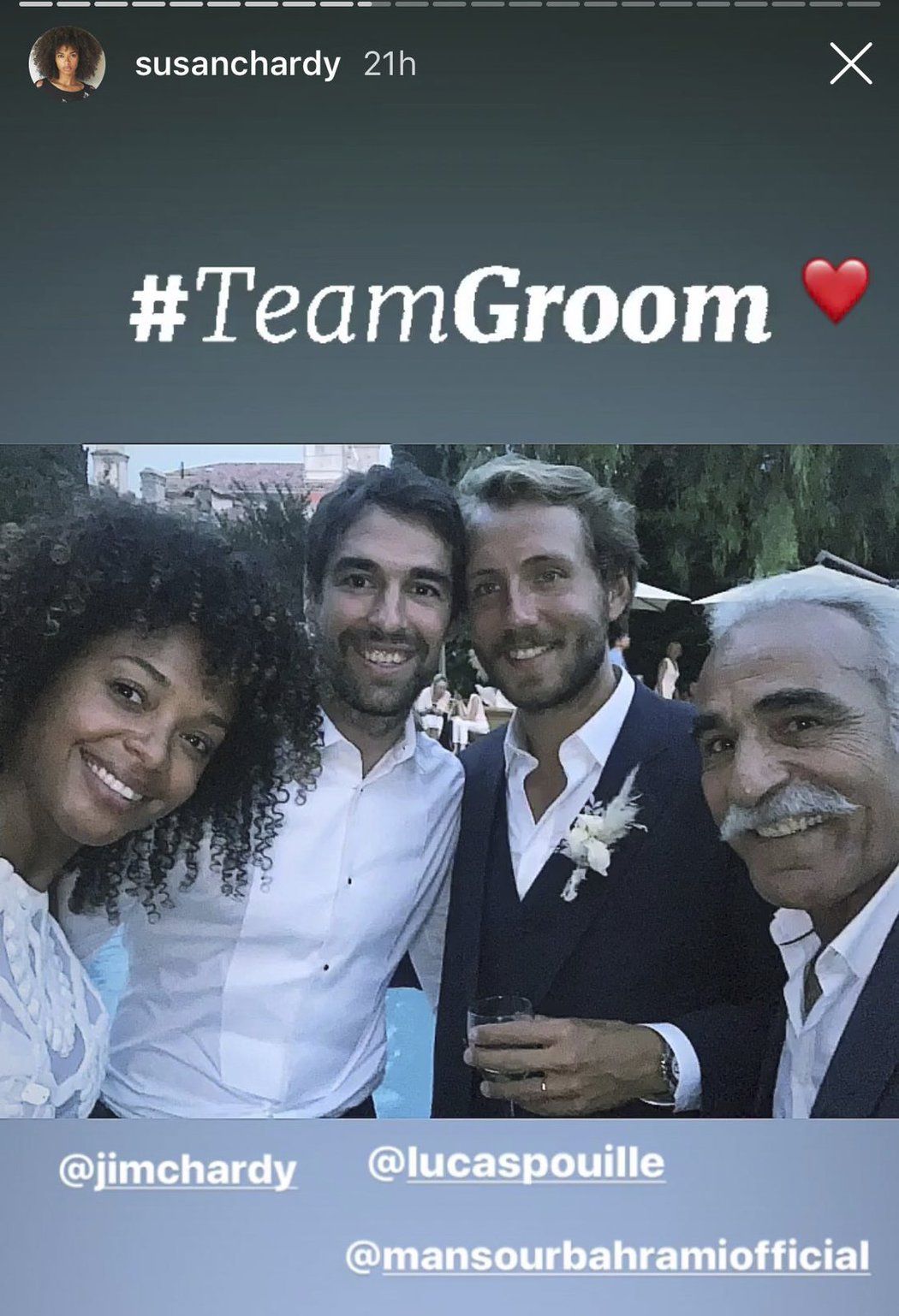 Lucas Pouille s parťákem Jeremym Chardym a jeho manželkou Susan. Vpravo legenda Mansour Bahrami.