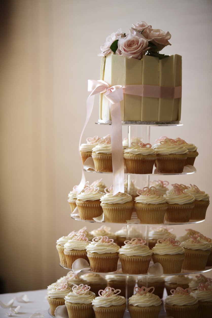 svatební dort mohou být i cupcakes