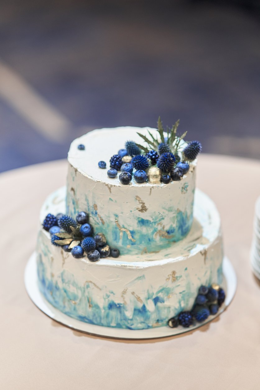 modrý svatební dort
