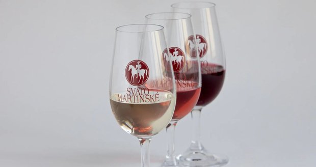 Nejvíc vinaři vyrobili bílého Svatomartinského, následuje růžové a červené.