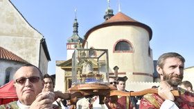 Poutníci se sešli ve Staré Boleslavi, aby zavzpomínali na odkaz svatého Václava.