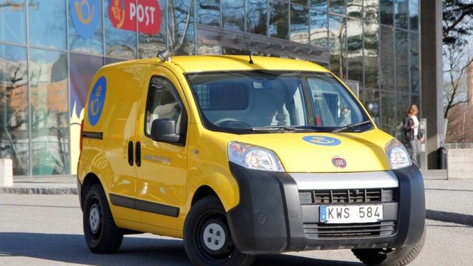 Švédská pošta zařadila do služby na 5000 na míru postavených Fiatů Fiorino