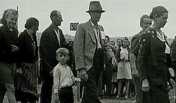 Masakr na Švédských šancích si vyžádal 269 mrtvých: Komunisté to tajili, místní se báli mluvit