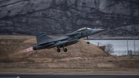 Švédský gripen na cvičení NATO Cold Response 2022.