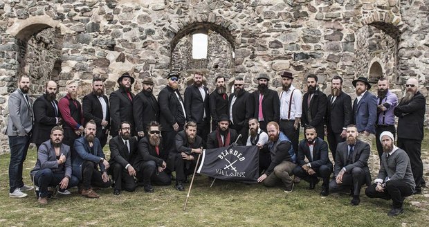 Švédové ve strachu: Přijeli bojovníci ISIS i s vlajkou. Byli to jen hipsteři
