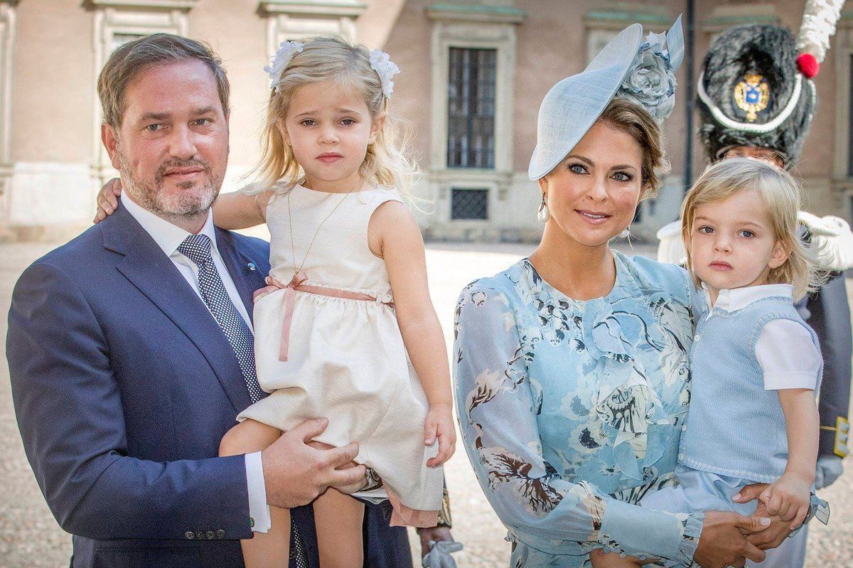 Švédská princezna Madeleine s manželem Chrisem O&#39;Neillem a dětmi, princem Nicolasem a princezou Leonore