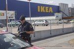 Vražda v IKEA otřásla Švédskem.