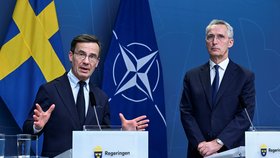 Švédský premiér Ulf Kristersson a generální tajemník NATO Jens Stoltenberg (březen 2023)