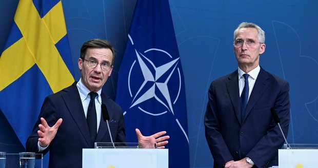 Švédsko oficiálně vstoupilo do NATO, aliance už má 32 členů