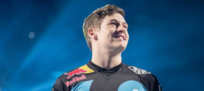 Svenskeren v dresu C9