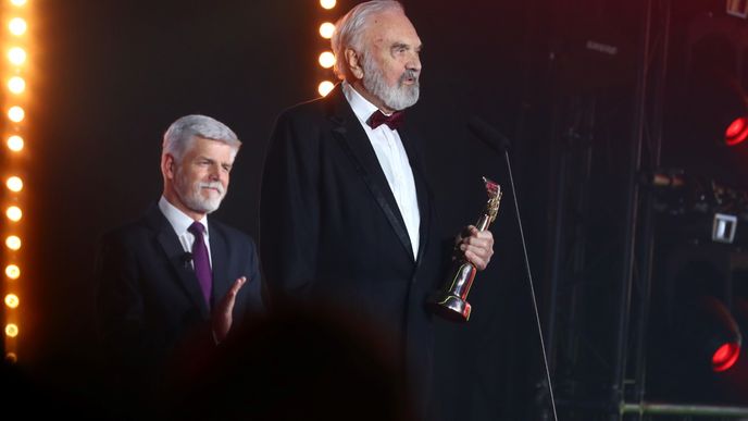 Zdeněk Svěrák a prezident Petr Pavel