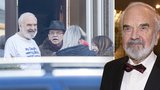Zdeněk Svěrák slavil 85 let s životním parťákem: K narozeninám dostal Uhlíře!