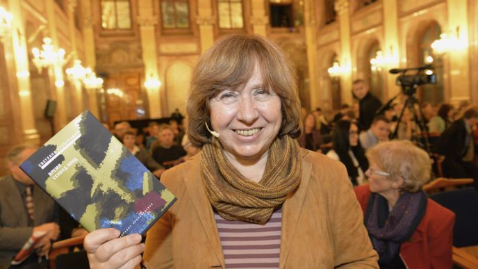 Letošní nositelka Nobelovy ceny za literaturu Světlana Alexijevičová