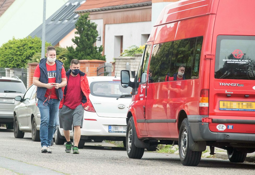 Na stěhování z domu do domu měl Witowski vypůjčenou dodávku od DPP.