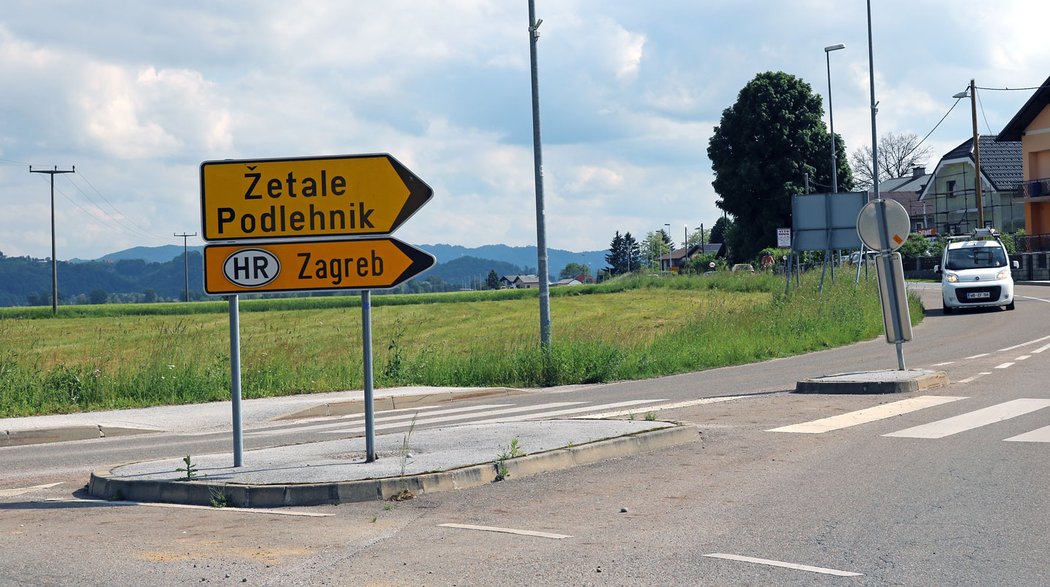 625 km, 06:40, Držte se oranžových cedulí značících Záhřeb a pokračujte paralelně