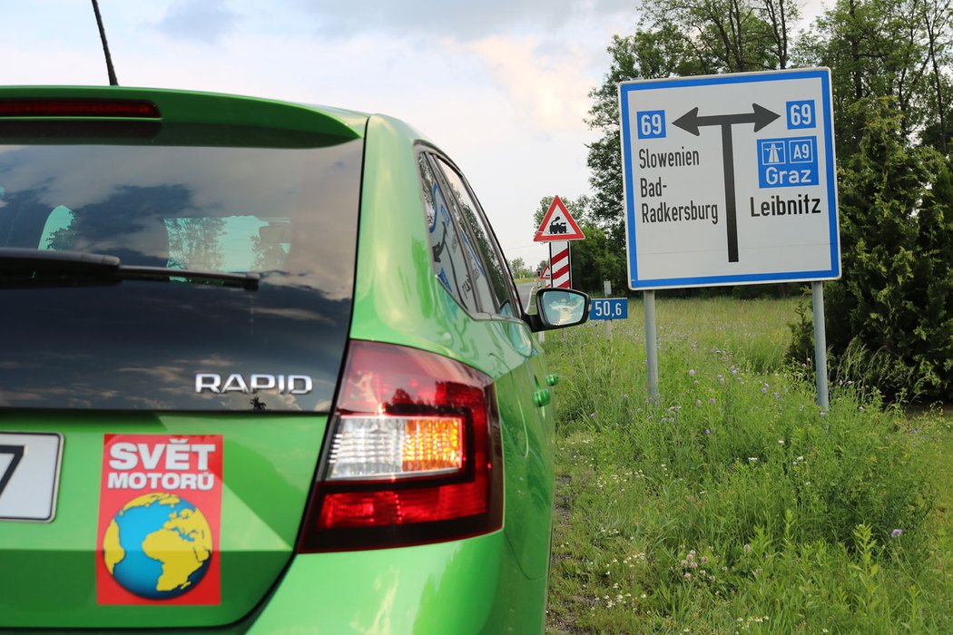 526 km, 05:50, Kus před hranicí zahněte doleva na Slovinsko