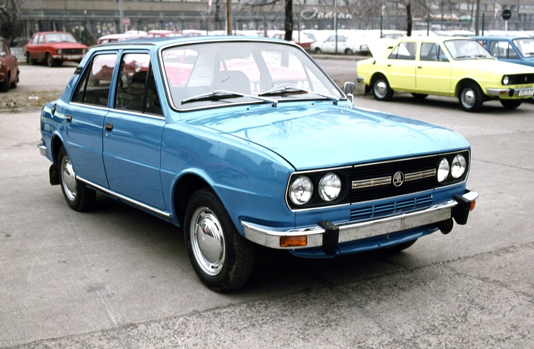 Škoda 742