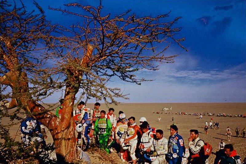 V roce 1987 vzdali účastníci Rallye Paříž-Dakar poctu člověku, jenž vymyslel akci, kterou zná celý svět. 3