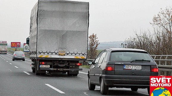 Pravdy a mýty o bezpečné vzdálenosti III: Proč zrovna 2 sekundy?