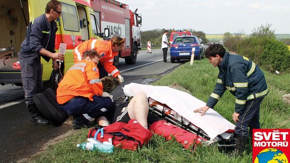 Co hrozí za neposkytnutí pomoci při nehodě: Kdo uteče, nevyhraje