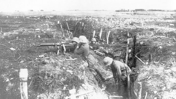 Bitva u Amiens v březnu roku 1918 byla jednou z rozhodujících v první světové válce. Po drtivých počátečních úspěších Němců se jim nakonec město nepodařilo obsadit. Následně se vývoj války definitivně obrátil ve prospěch Spojenců