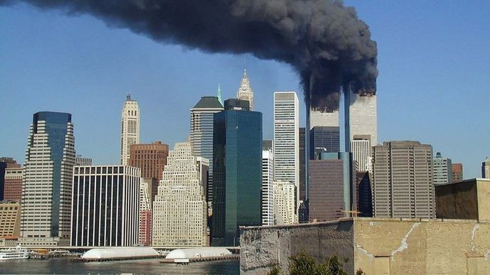 Manhattan krátce po útocích na Světové obchodní centrum 11. září 2001.