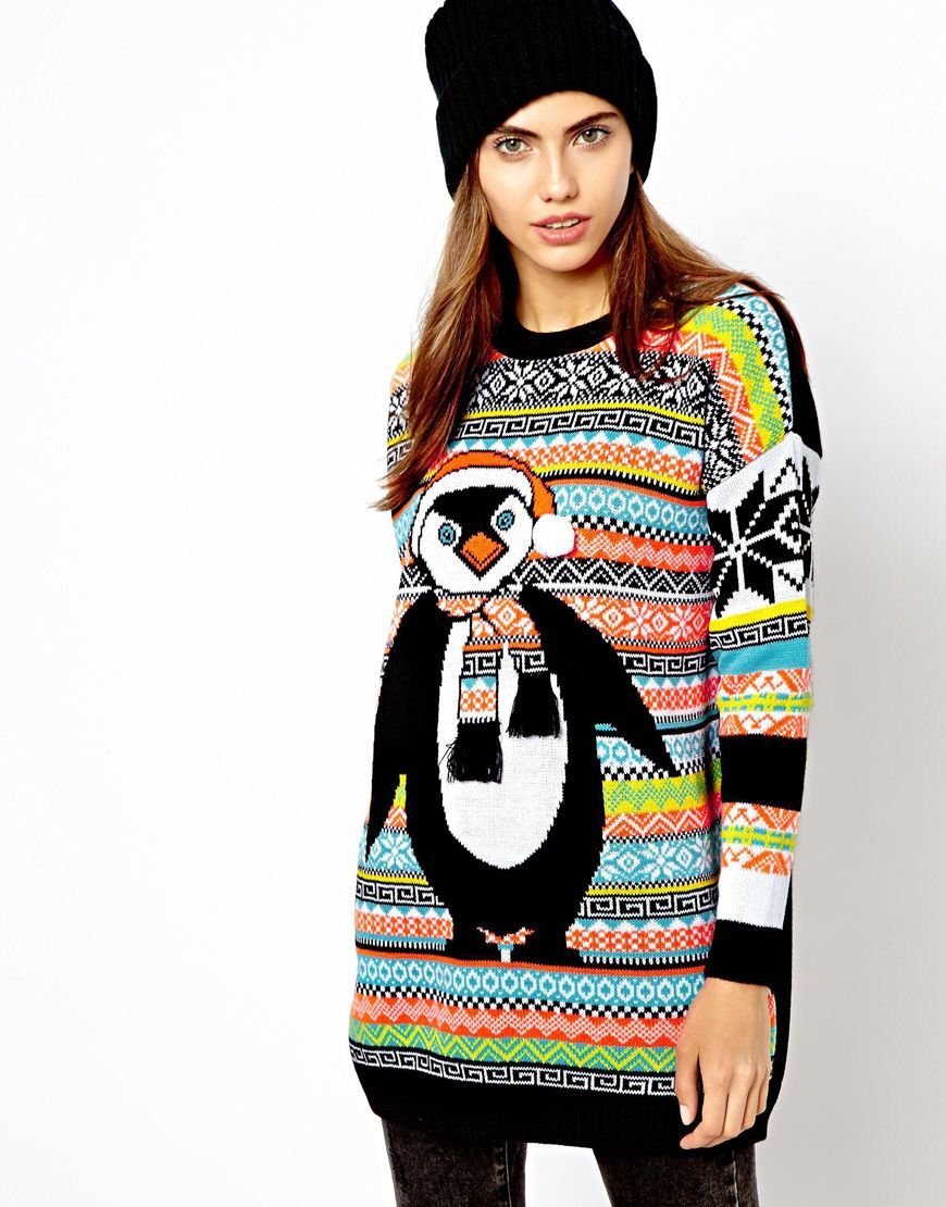 Barevný svetr s tučňákem, Asos.com, cca 1200 Kč.