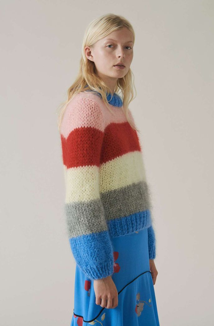 Ganni, 389 eur, www.ganni.com Ganni, 389 eur, www.ganni.com