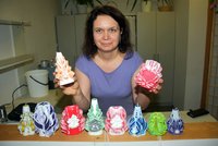 Jaroslava vyřezává svíčky: Škoda je zapálit! Přidala i lampičky a vázy