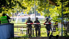 Po střelbě na hudebním večírku ve městě Aarau zemřela jedna žena, pět dalších lidí utrpělo zranění
