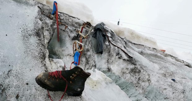 Ve švýcarských Alpách se našly pozůstatky horolezce pohřešovaného téměř 40 let (27. 7. 2023).
