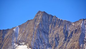 Hora Täschhorn ve švýcarských Alpách