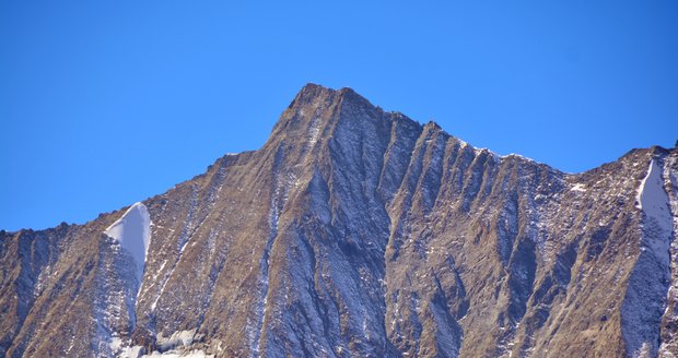 Dva čeští horolezci zahynuli ve švýcarských Alpách: Zřítili se z několika set metrů!