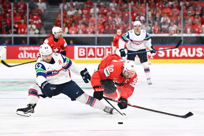 ONLINE: Norsko v semifinále ztrácí proti domácímu favoritovi, Kanada vyzve Finsko ONLINE: Norsko v semifinále ztrácí proti domácímu favoritovi, Kanada vyzve Finsko