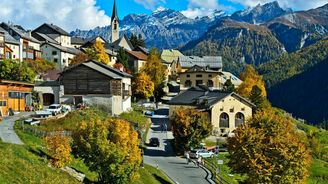 Na skok do pohádkové vesnice Guarda ve švýcarském Graubündenu