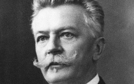 Daniel Swarovski (1862 – 1956).