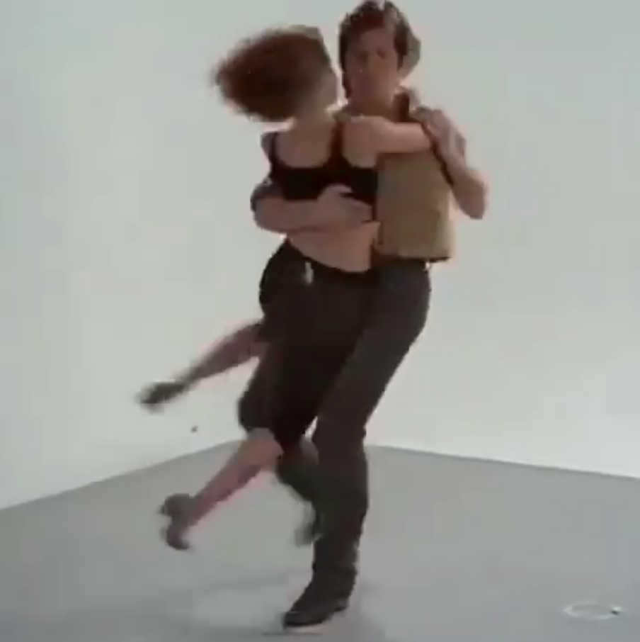 Dosud neviděné záběry z kamerové zkoušky Hříšného tance. Swayze a Greyová procvičují taneční čísla včetně slavné zvedačky.