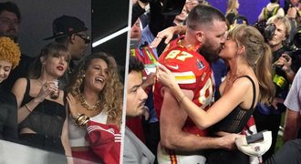 Zákulisí spektakulárního Super Bowlu: Swiftová exovala pivo, její milý řval na trenéra
